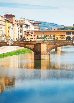Râul Arno din Florența