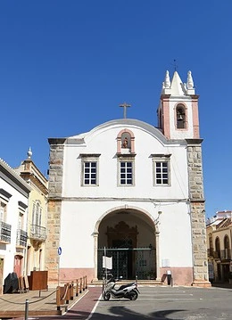 O biserică din Algarve