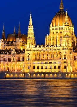 O clădire arhitecturală din Budapesta