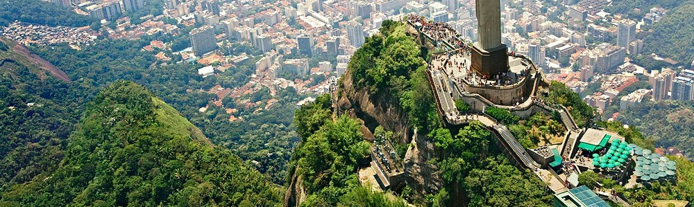 Peisaj panoramic asupra Rio de Janeiro