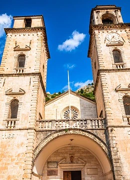 O catedrală din Muntenegru