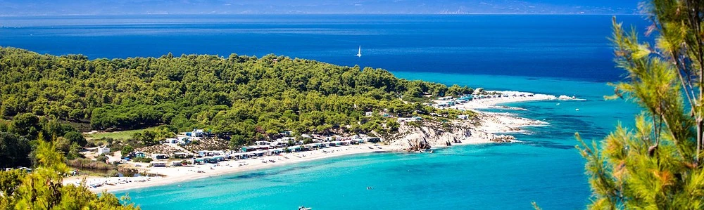 O plajă din Halkidiki