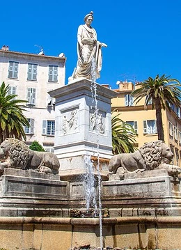 O statuie din Corsica