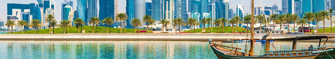 Priveliște asupra unui lac din Doha