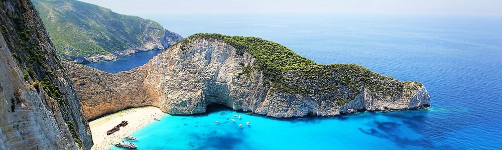 Plaja navagio din Zakynthos