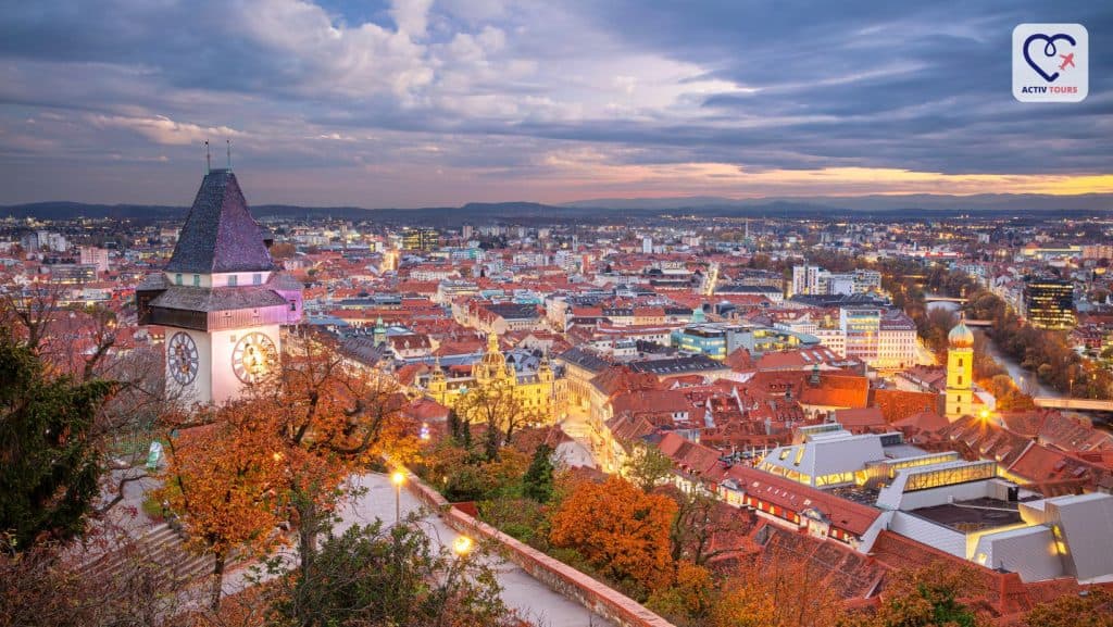 Peisaj panoramic al orașului Graz