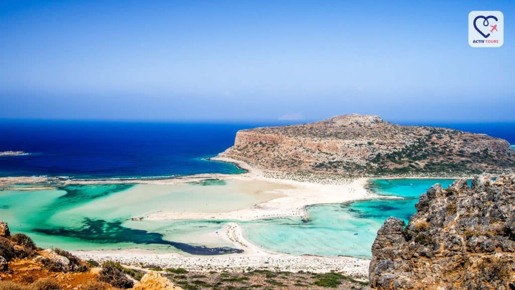 Peisaj panoramic al plajei Balos din Grecia